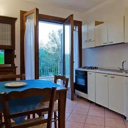 Costa D'otranto 아파트호텔 3*